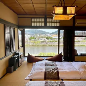 ks-villa-kamogawa-and-matsumi.hotels-in-kyoto.org/