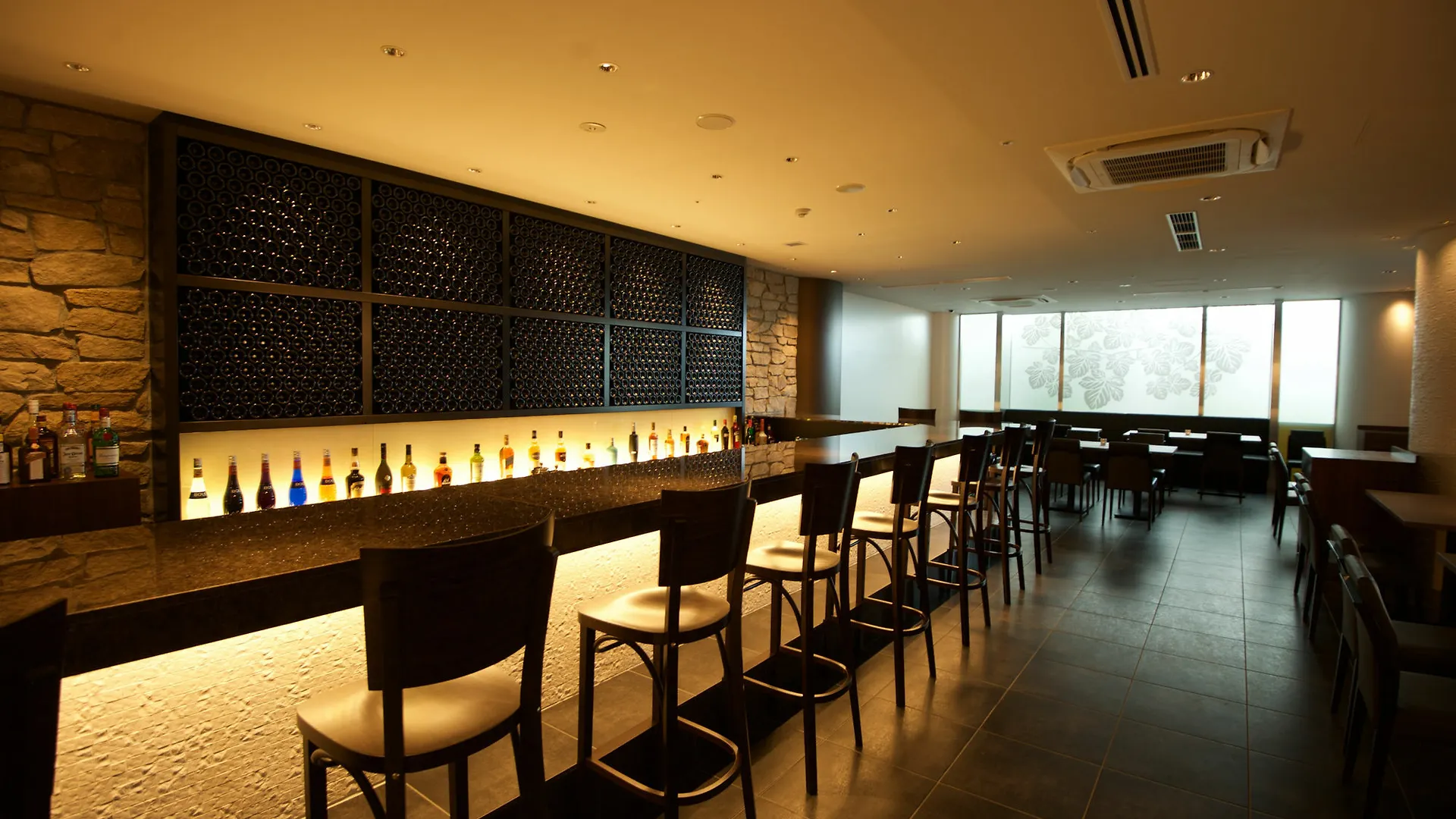 Quintessa Hotel Osaka Bay