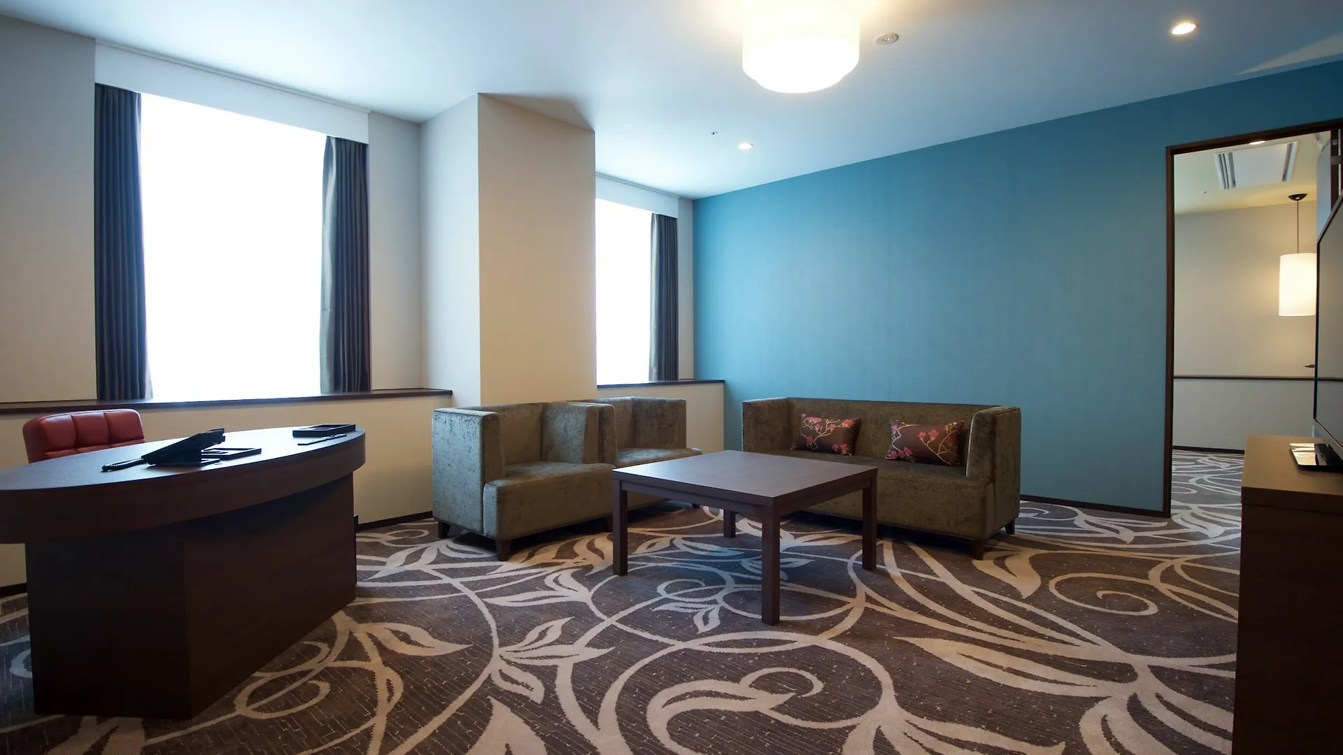 Quintessa Hotel Osaka Bay 4*,